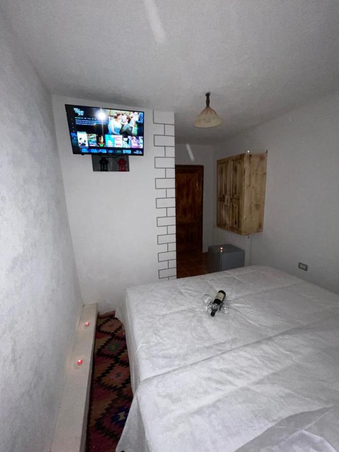 Hotel Kelmendi Lepushe Ngoại thất bức ảnh