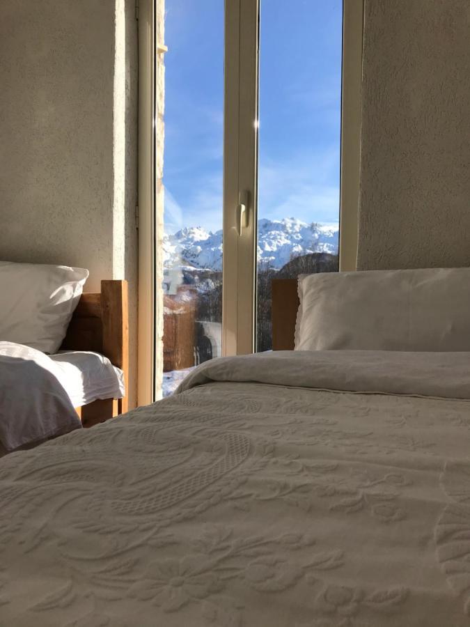 Hotel Kelmendi Lepushe Ngoại thất bức ảnh